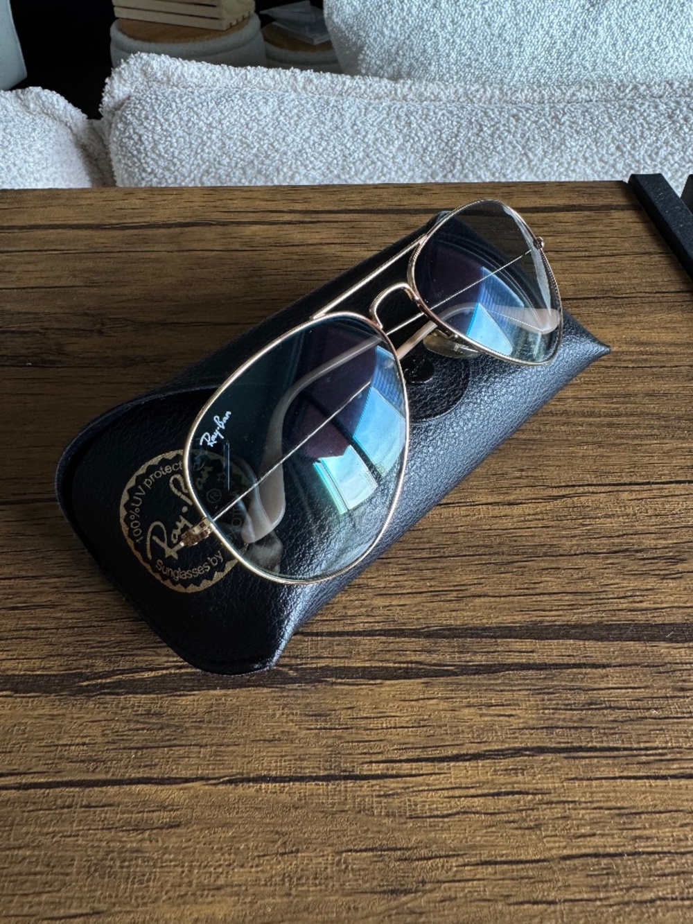 Rayban Classic Aviator Sunglasses Gold Tone Iconic Shades